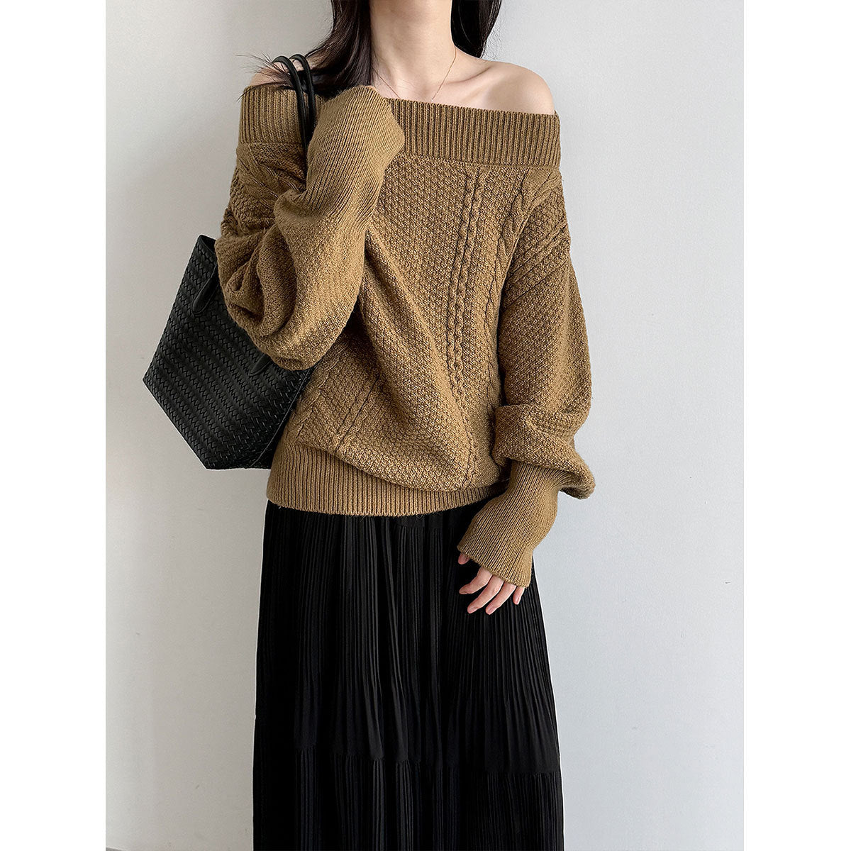 Lace-up Shoulder Cable Knit Loose Long Sleeve Sweater Women's One-Shoulder Wide Knit Top